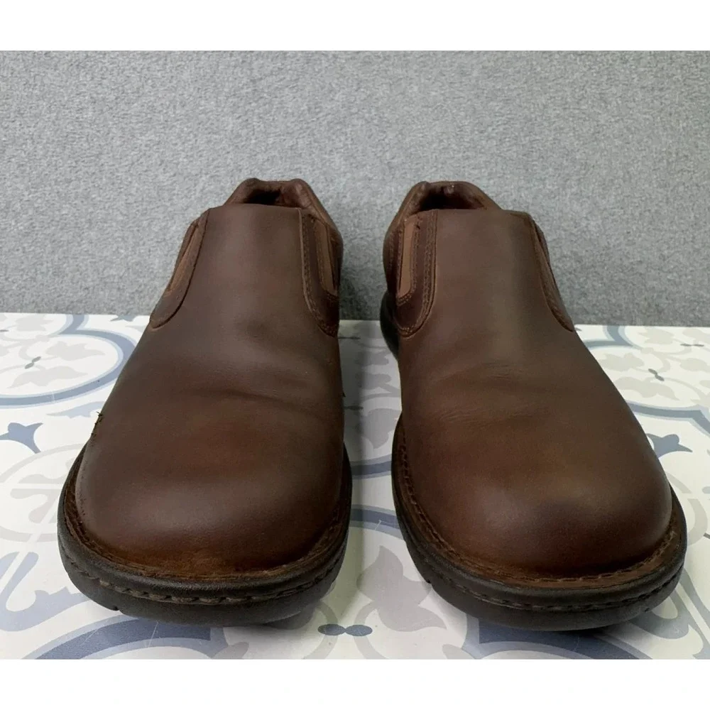 UGG **good small